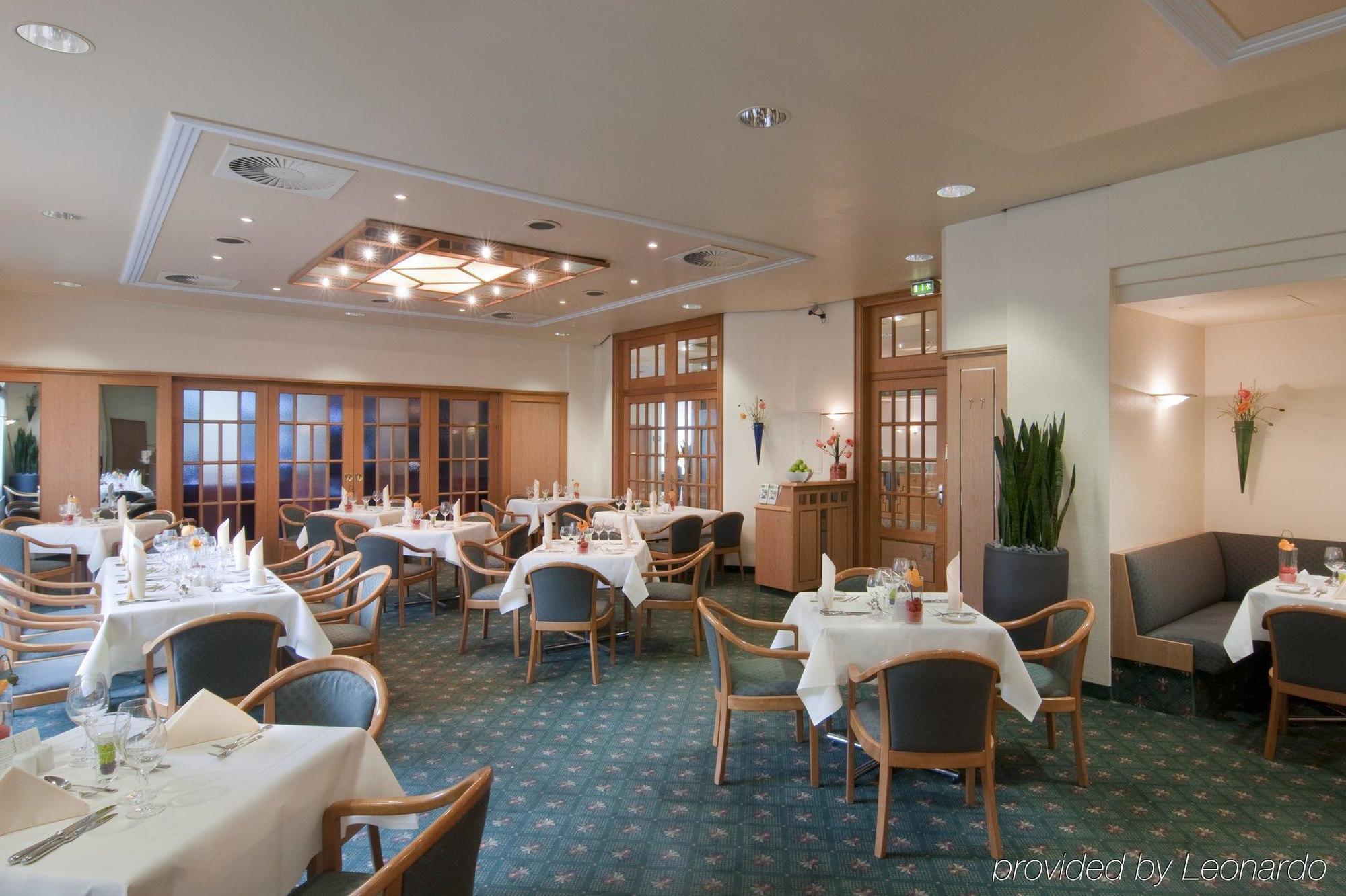 Holiday Inn Duesseldorf-Neuss By Ihg Restaurace fotografie